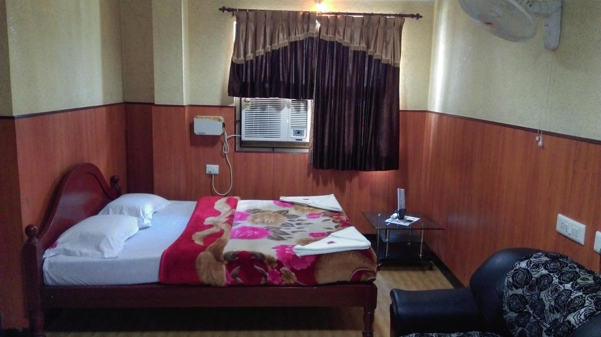 Rmc Travellers Inn Chennai Zimmer foto